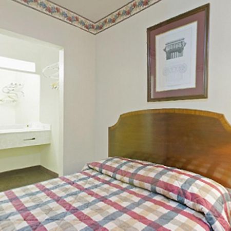 Value Inn Knoxville Buitenkant foto