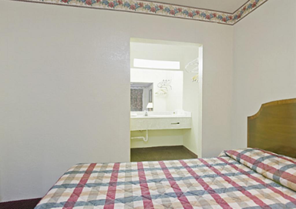 Value Inn Knoxville Buitenkant foto