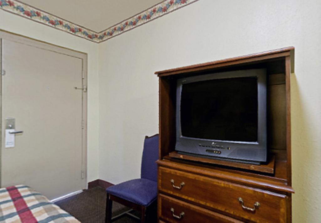 Value Inn Knoxville Buitenkant foto